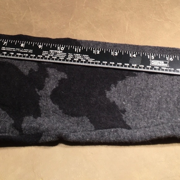 NINA LEONARD DRESS Pre-owned Cardigan, Gray/Black PONY print, Size Large - Picture 5 of 7